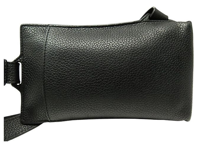 LOEWE T POCKET VERTIKALE CLUTCH-TASCHE AUS SCHWARZEM GRAINED-LEDER - Ansicht 2