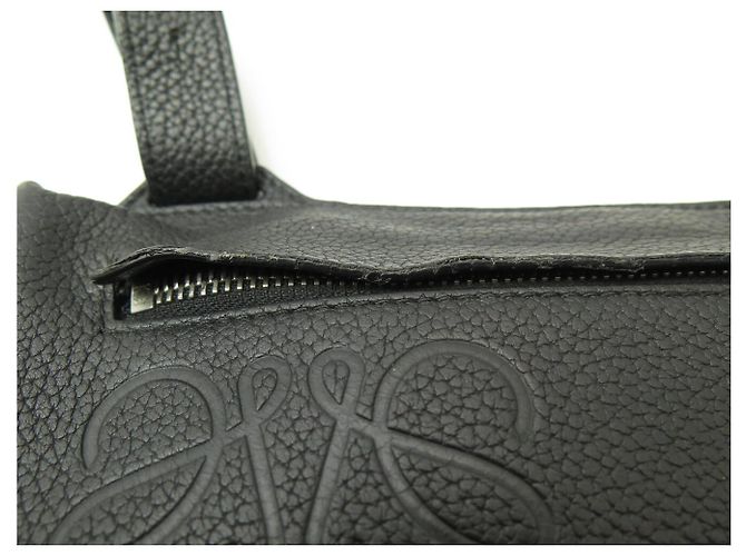 LOEWE T POCKET VERTIKALE CLUTCH-TASCHE AUS SCHWARZEM GRAINED-LEDER - Ansicht 6