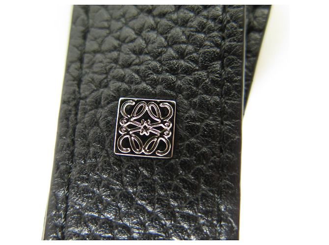 LOEWE T POCKET VERTIKALE CLUTCH-TASCHE AUS SCHWARZEM GRAINED-LEDER - Ansicht 8