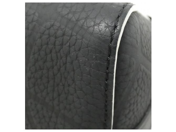 Borsa a Spalla Keepall City LVxFIFA di Louis Vuitton Nero - vista 2