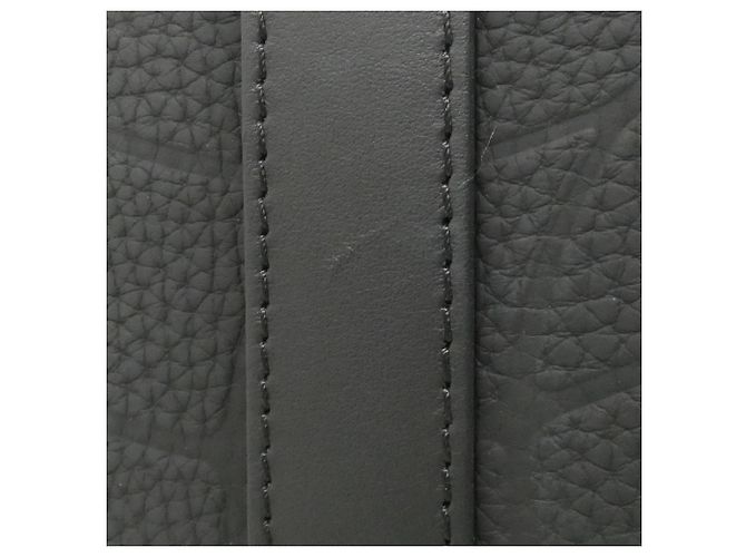 Borsa a Spalla Keepall City LVxFIFA di Louis Vuitton Nero - vista 4