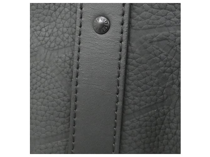 Borsa a Spalla Keepall City LVxFIFA di Louis Vuitton Nero - vista 5