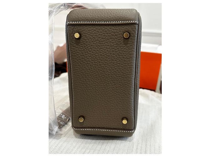 Hermès Mini Lindy II Pelle Taupe Oro Beige - vista 5