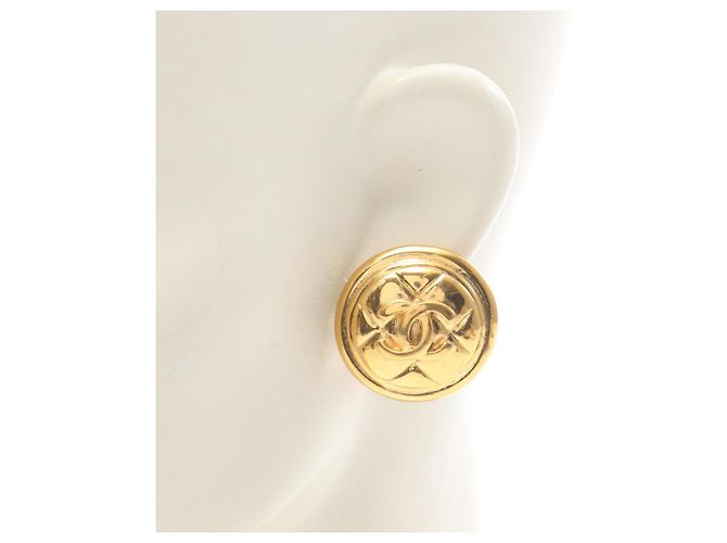 Orecchini a clip placcati in oro Chanel Coco Mark D'oro - vista 4