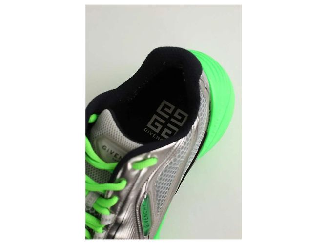 Givenchy Silberne Ledersneaker - Ansicht 4