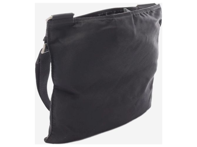 Prada Schultertasche aus schwarzem Re-Nylon - Ansicht 2