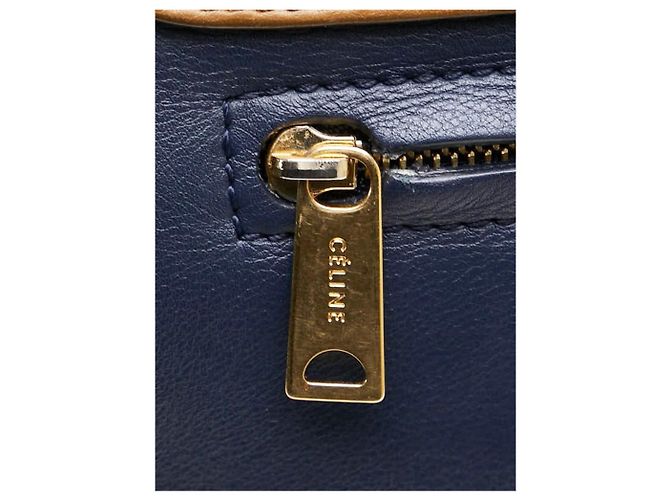 Céline Borsa 2 in 1 in pelle e suede blu navy e beige Trapeze - vista 6