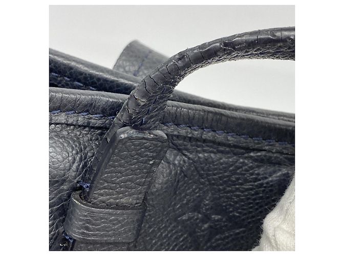 Borsa Tote Citadines PM in Monogram Empreinte Louis Vuitton - vista 7