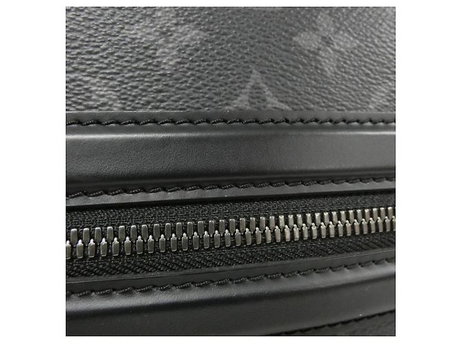 Borsa a Spalla Messenger PM Monogram Eclipse Odyssey di Louis Vuitton Nero - vista 5