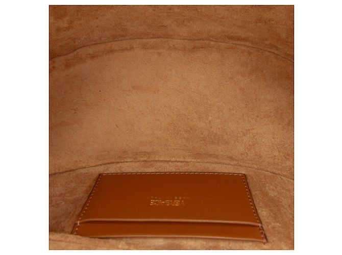 Belt bag in pelle marrone con firma V Greca di Versace - vista 4