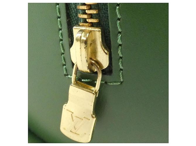 Borsa Soufflot Epi Louis Vuitton D'oro Verde - vista 4