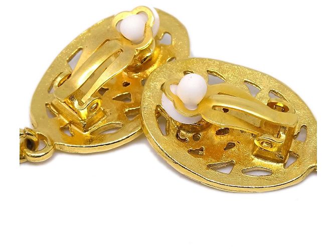 Orecchini a cerchio in metallo Chanel CC Oval Tag Drop D'oro - vista 2