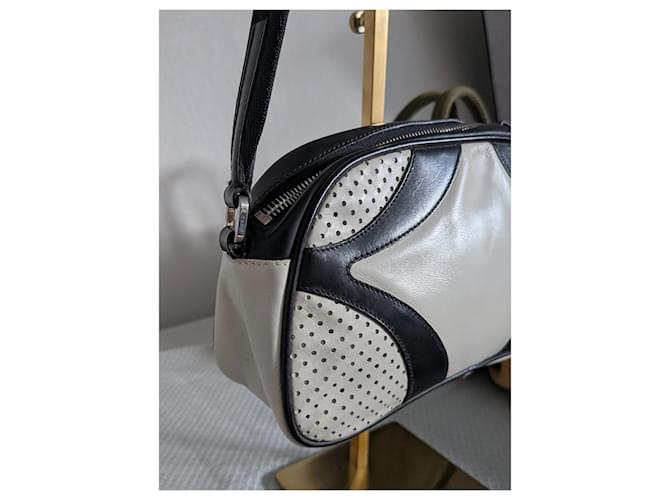 Borsa Prada Bowling in pelle bianca e nera Bianco - vista 3