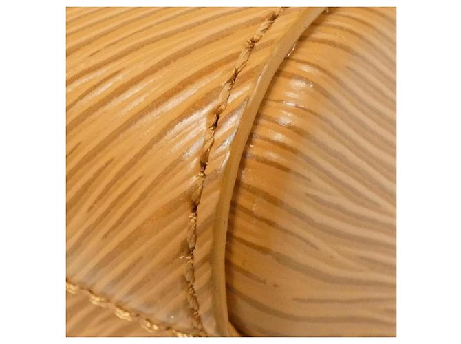 Borsa a Spalla Epi Twist MM di Louis Vuitton Caramello - vista 3