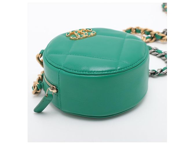 Borsa a spalla in pelle di agnello CHANEL 19 con catena Verde - vista 4