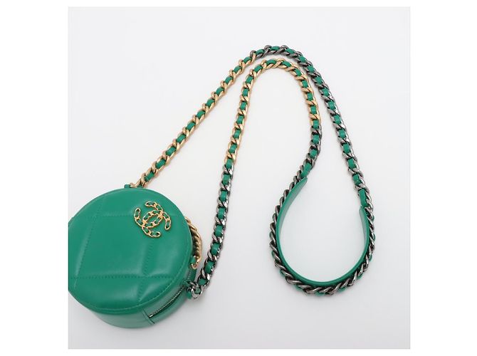 Borsa a spalla in pelle di agnello CHANEL 19 con catena Verde - vista 6