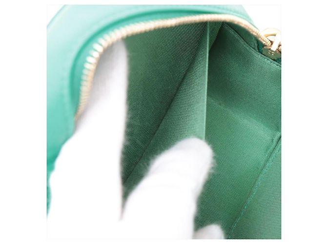 Borsa a spalla in pelle di agnello CHANEL 19 con catena Verde - vista 9