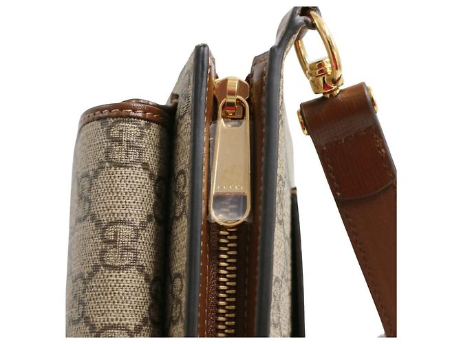 Gucci Cinto Sling de couro GG Monogram Marrom - vista 7