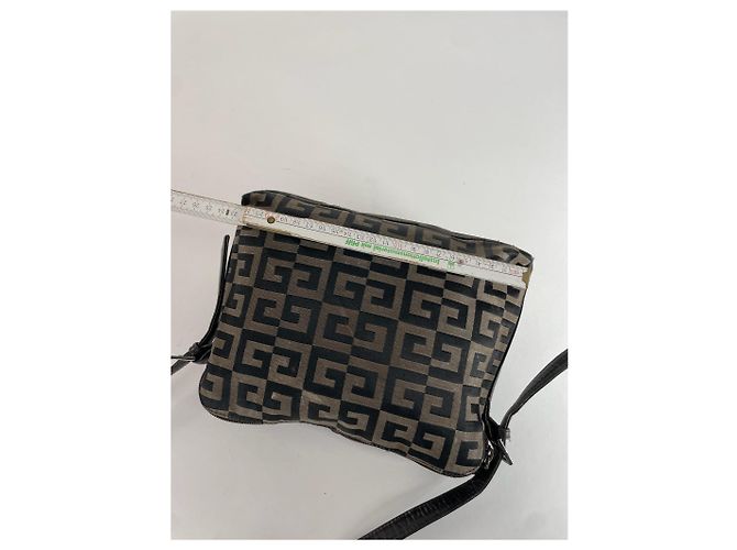 Vintage Givenchy Monogram Schultertasche Braun - Ansicht 6