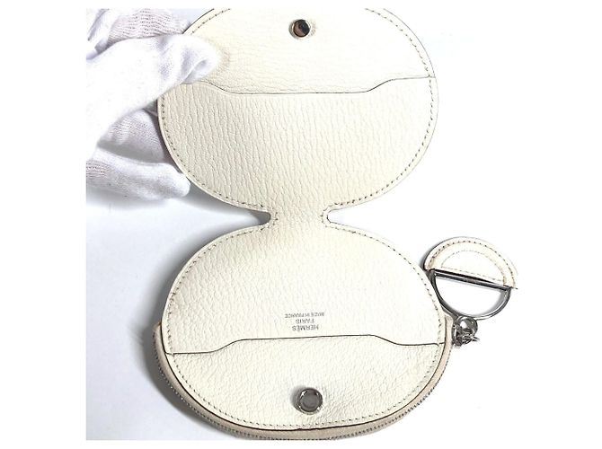 Estuche para tarjetas de visita Hermès en cuero blanco - vista 8