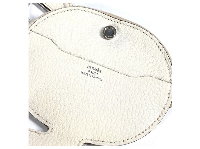Estuche para tarjetas de visita Hermès en cuero blanco - vista 9