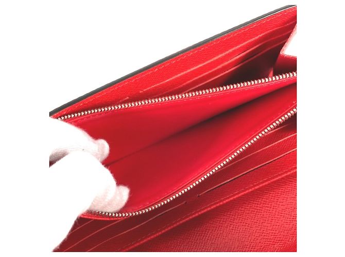 Cartera Larga Twist Epi Louis Vuitton Roja - vista 9