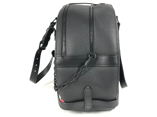 Borsa Trunk Soft Hat Taiga Rainbow Louis Vuitton Nero Grigio - vista 4