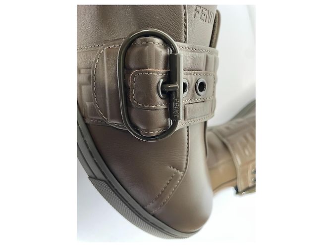 Fendi Sneaker aus Leder Khaki - Ansicht 4