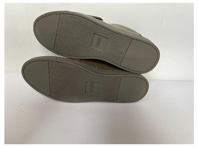 Fendi Sneaker aus Leder Khaki - Ansicht 8