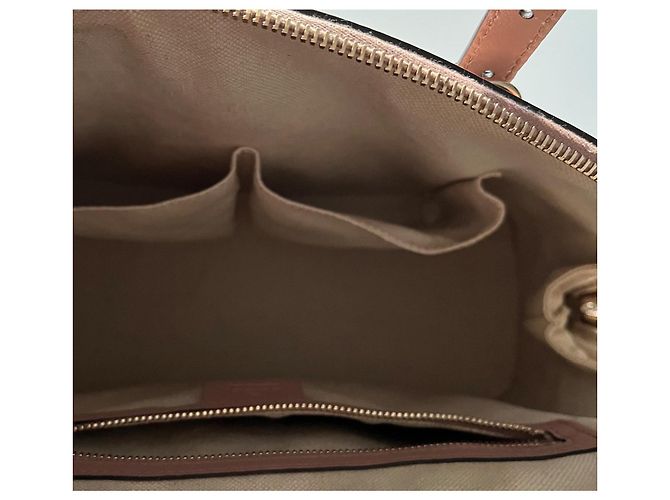 Microguccissima Dôme aus beigem Lackleder - Ansicht 17
