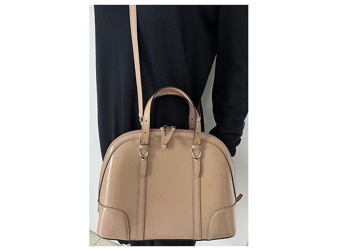 Microguccissima Dôme aus beigem Lackleder - Ansicht 3