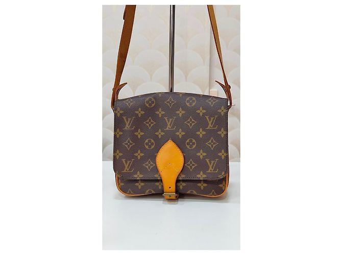 Louis Vuitton Cartouchière Monogram Tela Marrone - vista 15