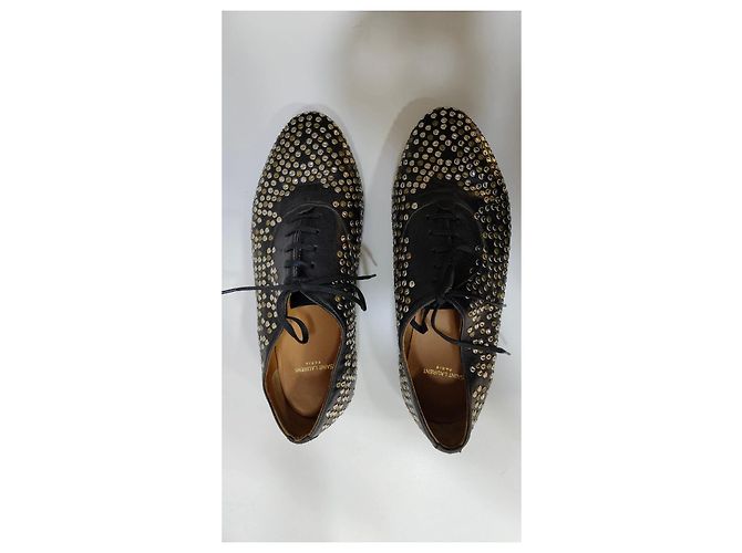 Derbies Saint Laurent com studs em couro preto - vista 3