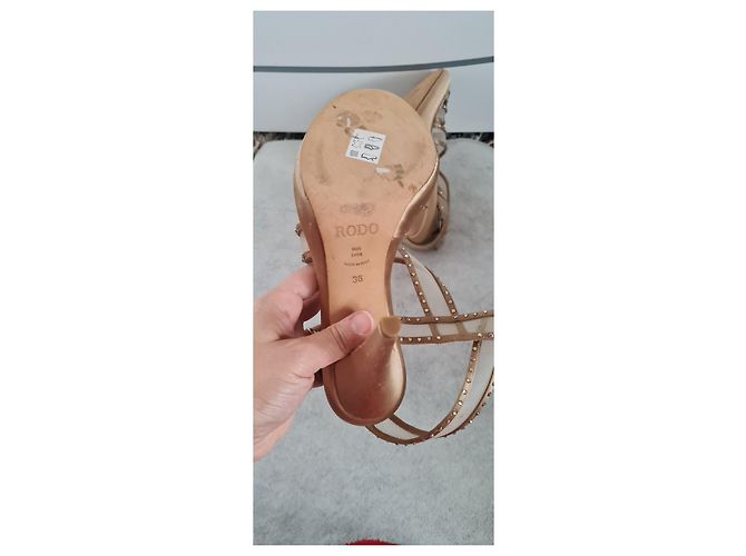 Rodo Sandalen aus Leder Gold Größe 36 Golden - Ansicht 5