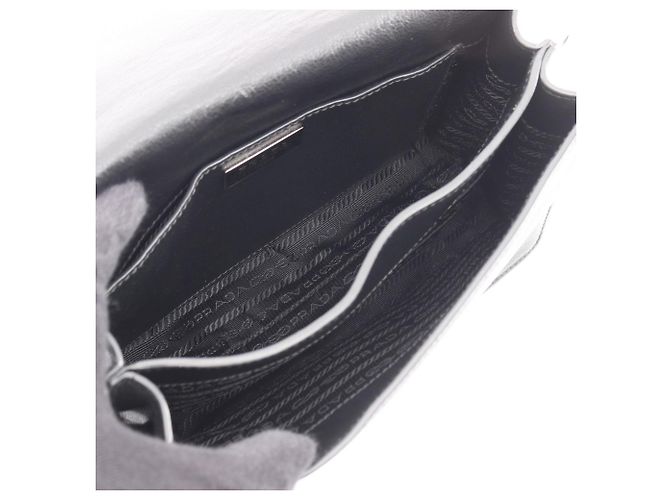 Bolso de Hombro Prada GLACE'CALF en Cuero Negro - vista 3