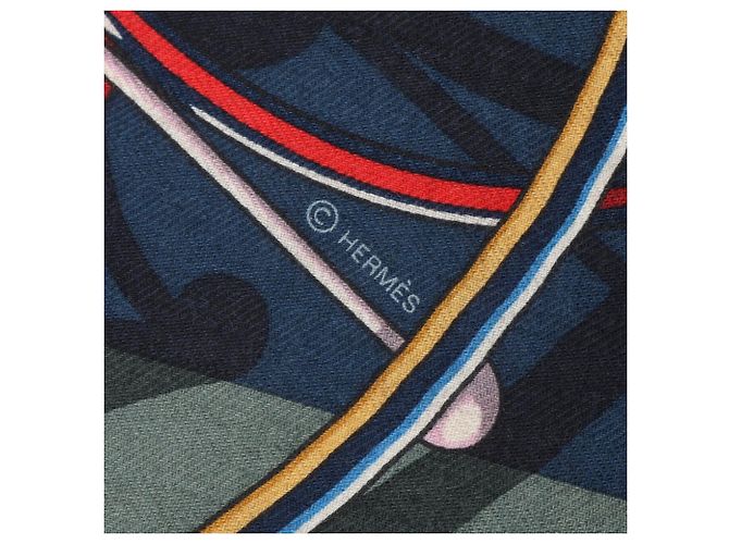 Sciarpa in cashmere e seta Hermès Blue Voitures En Equilibre 140 Blu navy - vista 2