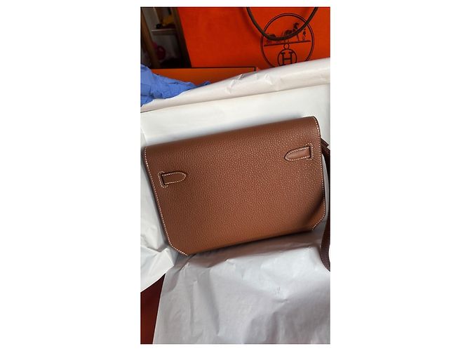 Hermès Kelly Depache 25 Pelle Togo Oro Marrone - vista 5