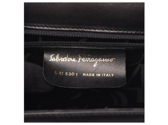 Borsa SPORT Vara Ribbon di Salvatore Ferragamo - vista 4