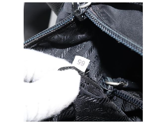 Borsa messenger con zip frontale Prada Tessuto media Nero - vista 7