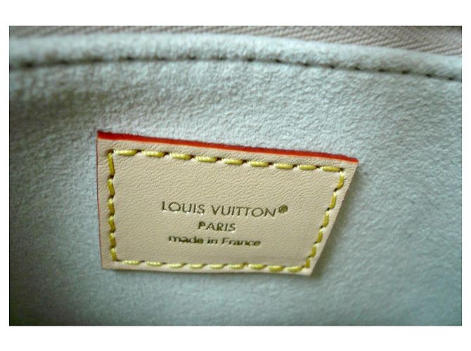Onthego LOUIS VUITTON Cabas ON THE GO PM
Zustand: Fast neu
M15138 Beige - Ansicht 7