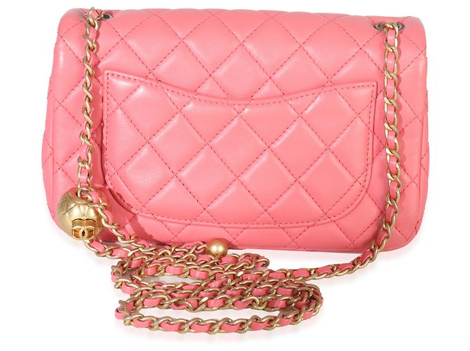 Timeless Bolsa retangular mini de couro de cordeiro matelassado rosa Chanel com pérolas Crush - vista 2