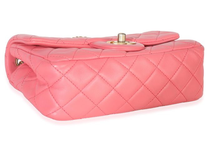 Timeless Bolsa retangular mini de couro de cordeiro matelassado rosa Chanel com pérolas Crush - vista 7