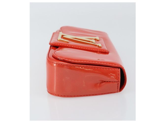 Clutch Sobe in vernice Louis Vuitton Arancione - vista 3