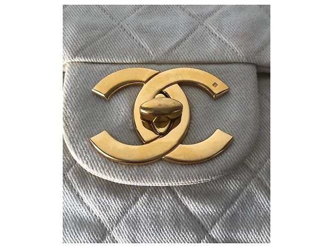 Borsa Chanel Timeless Maxi Jumbo in Tela Ecru Trapuntata Bianco - vista 12