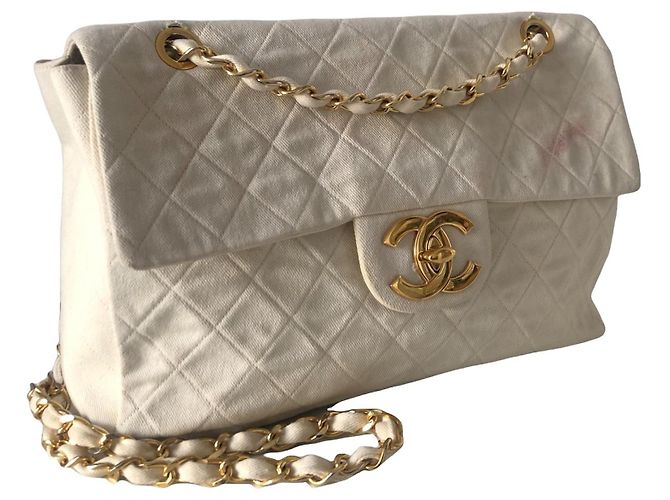 Borsa Chanel Timeless Maxi Jumbo in Tela Ecru Trapuntata Bianco - vista 2
