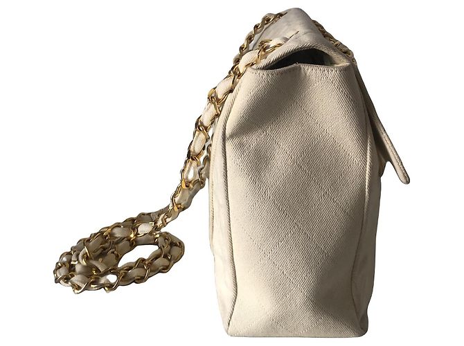 Borsa Chanel Timeless Maxi Jumbo in Tela Ecru Trapuntata Bianco - vista 3