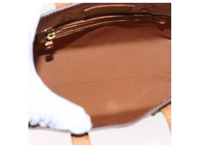 Borsa Reade Monogram Vernis PM di Louis Vuitton Marrone - vista 5