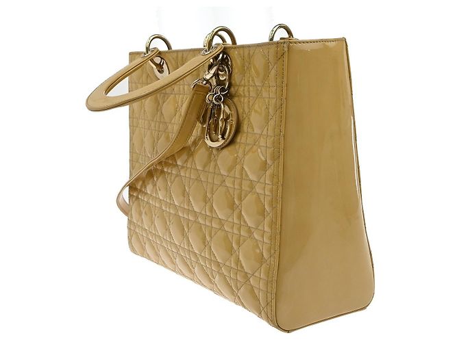 Christian Dior Lady Dior Cannage Quilt Patent Medium Giallo - vista 3