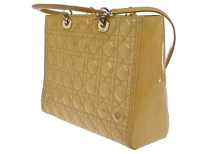 Christian Dior Lady Dior Cannage Quilt Patent Medium Giallo - vista 4