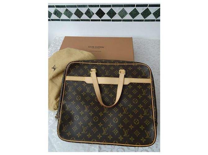 Borsa per laptop in pelle monogramma Pegase di Louis Vuitton Marrone D'oro - vista 7